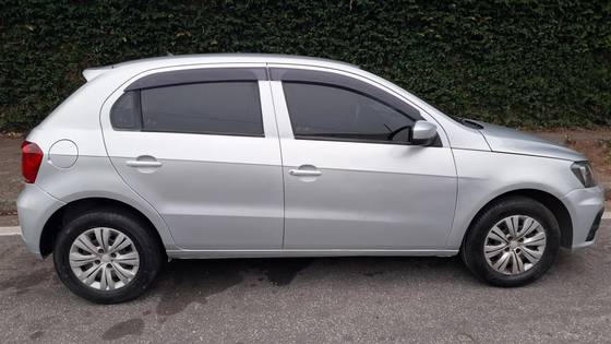VOLKSWAGEN GOL 1.6 MSI TOTALFLEX TRENDLINE 4P MANUAL VOLKSWAGEN GOL 1.6 MSI TOTALFLEX TRENDLINE 4P MANUAL